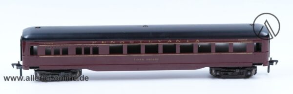 Fleischmann H0 | 1421 Schnellzug-Speisewagen Times Square der Pennsylvania Rail Road (PRR) | 4-achsiger Pullman Schnellzugwagen - Made in US. Zone Germany