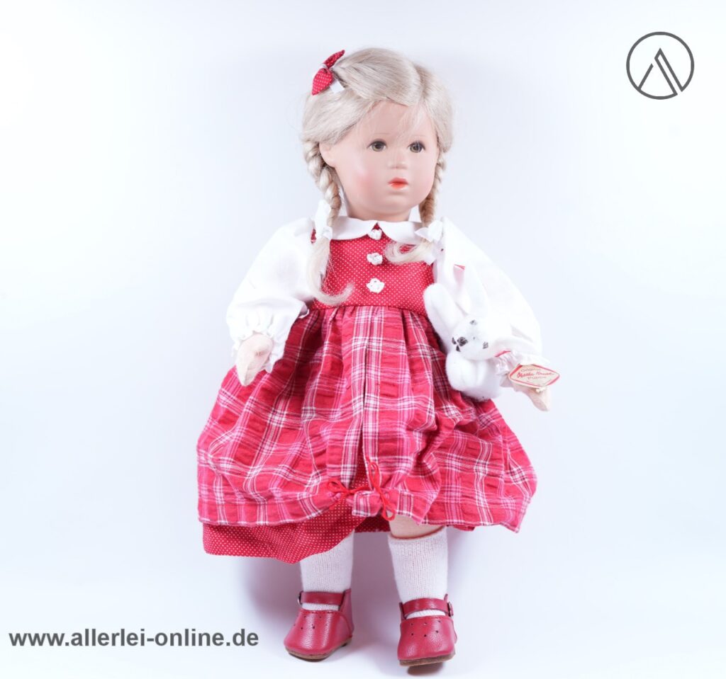 Käthe Kruse Puppe Maja mit Hase | 34 cm | Vintage Schummelchen Mädchenpuppe mit Kleid