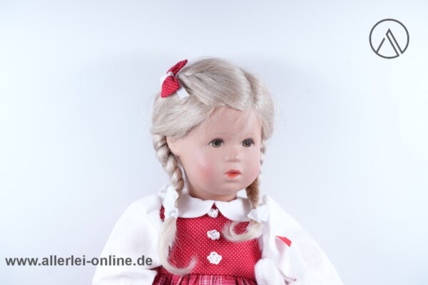 Käthe Kruse Puppe Maja mit Hase | 34 cm | Schummelchen Mädchenpuppe