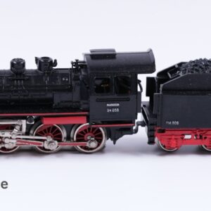 Märklin H0 | Märklin 3003 - BR 24 058 Dampflokomotive mit Schlepptender FM 809