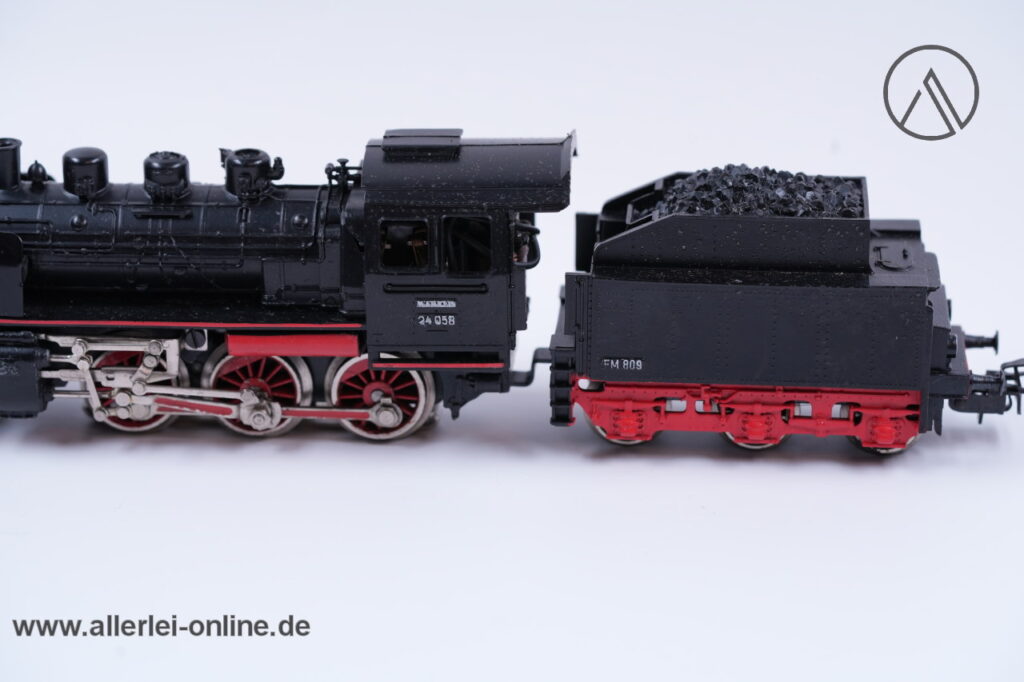 Märklin 3003 - BR 24 058 Dampflok mit Schlepptender FM 809 Spur H0