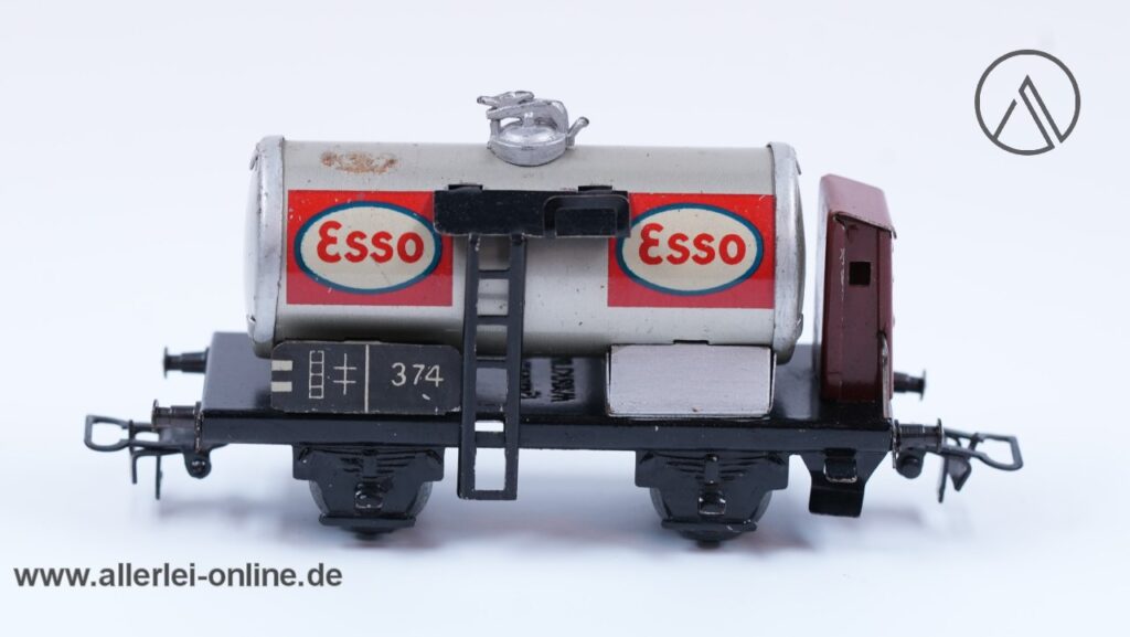 Märklin H0 | Märklin 374 Esso Kesselwagen mit Bremserhaus | 2-Achsiger Güterwagen