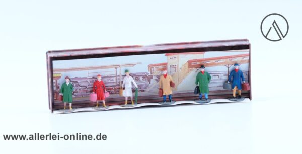 MERTEN H0 Reisende Frauen und Männer - Eisenbahn Figurensatz Nr. 810 | 6 Stück 1:87 Figuren mit OVP