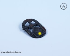 RLB Luftschutz tut Not | Reichsluftschutzbund Abzeichen | WW2 Tinnie Badge