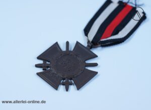 Ehrenkreuz für Frontkämpfer mit Schwertern 1914-1918 | mit Hersteller "G7"