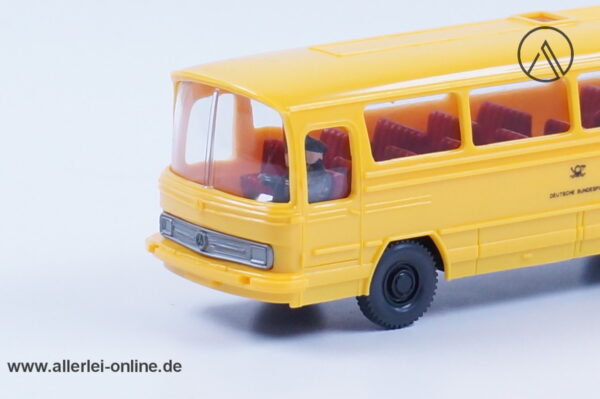 Wiking Modellauto Mercedes-Benz O 302 Autobus | DBP Postbus | H0 - 1:87