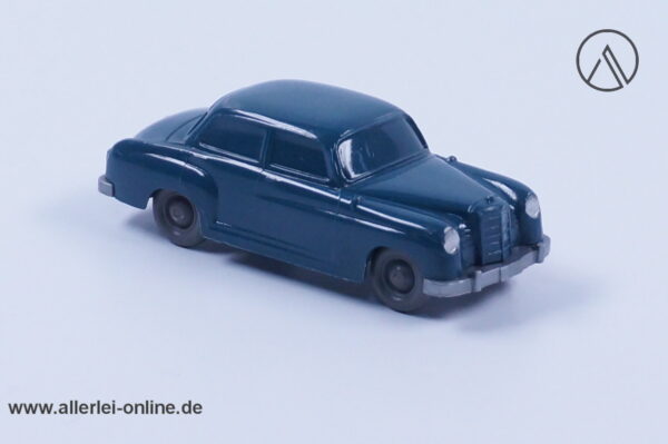 Wiking unverglast | Mercedes 180 Pontonwagen | Azurblau | H0 - 1:87