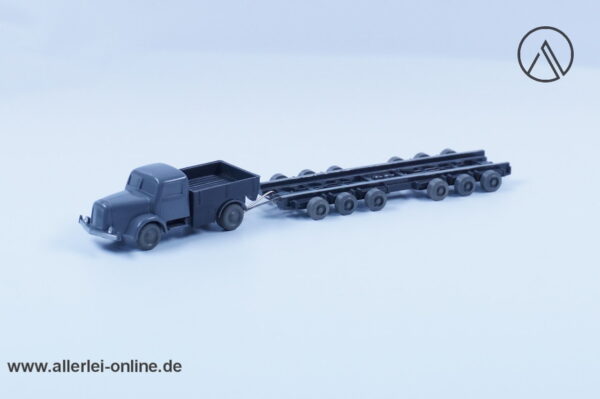 Wiking unverglast | Culemeyer - Hanomag-Henschel Zugmaschine mit Straßenroller | Grau | H0 - 1:87