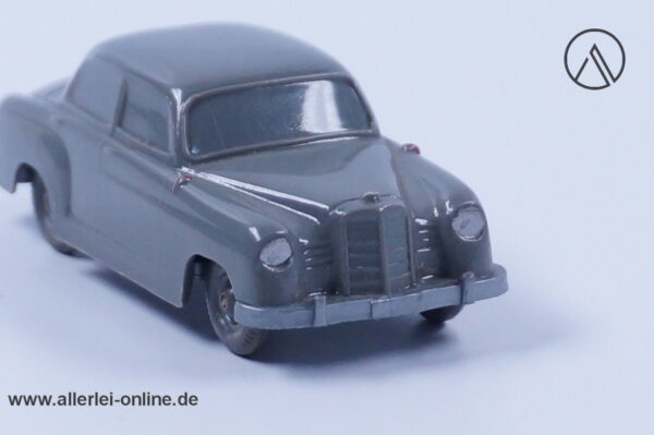 Wiking 50er Jahre unverglast | Mercedes 180 | Hellgrau | H0 - 1:87