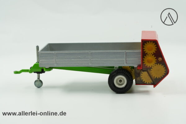 SIKU Farmer-Serie 1/32 | Dungstreuer Siku 2701 | Miststreuer Anhänger