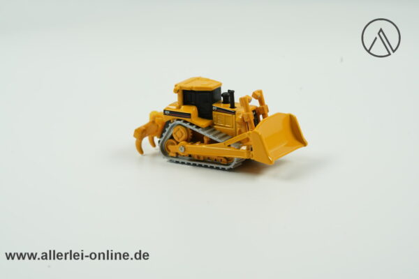 Bruder Mini-Serie CATERPILLAR Bulldozer | Planierraupe mit Aufreißer | 1:128 Miniatur "Schlüsselanhänger" Modell