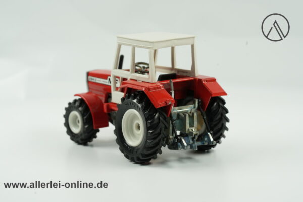 SIKU Farmer-Serie 1/32 | Massey Ferguson MF 284S Trecker