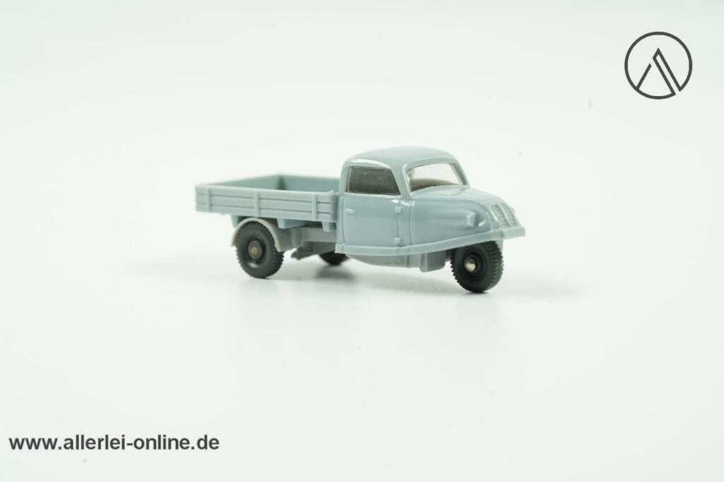 Wiking | Goliath Dreirad Pritschenwagen | Goli-Dreirad hellgrau | H0 - 1:87