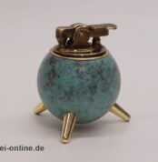 Tischfeuerzeug | Dreibein Benzinfeuerzeug | Kugel Sputnik Design | Vintage 50-60er Jahre