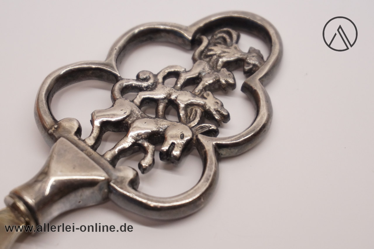 Die Bremer Stadtmusikanten Flaschenöffner ,versilbert | Vintage Pfeilring Solingen Öffner Nr. 7355 Die Bremer Stadtmusikanten Flaschenöffner ,versilbert | Vintage Pfeilring Solingen Öffner Nr. 7355