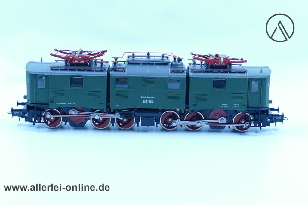 Roco 04139 S | H0 Elektrolokomotive BR 191 | DC Gleichstrom E-Lok BR E91 08 der DB mit OVP