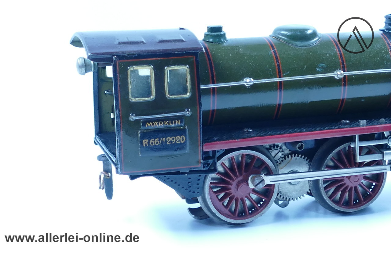 Märklin Spur 0 Blecheisenbahn Lokomotive | elektrische 20 Volt Lok R 66/12920 | Dampflokomotive R 920 mit Schlepptender R 929/0 Märklin Spur 0 Blecheisenbahn Lokomotive | elektrische 20 Volt Lok R 66/12920 | Dampflokomotive R 920 mit Schlepptender R 929/0