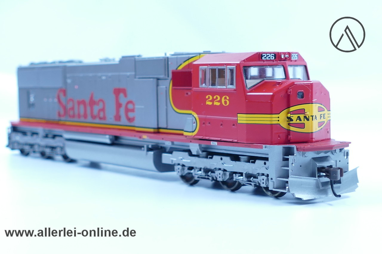 ATHEARN Genesis G6138 | Santa Fe 226 - SD75M | DC Gleichstrom US Diesellok mit OVP ATHEARN Genesis G6138 | Santa Fe 226 - SD75M | DC Gleichstrom US Diesellok mit OVP