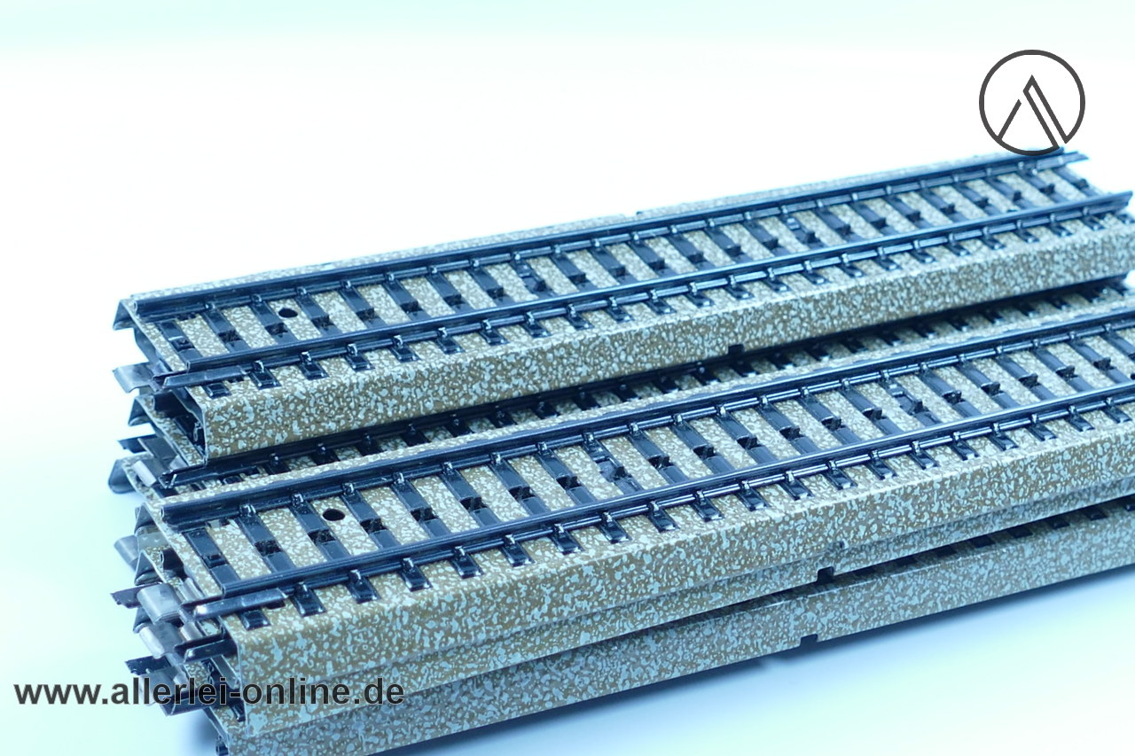 Märklin H0 | Märklin M-Gleis 5106 | 10 Stück gerades Gleisstück 180mm Modelleisenbahn im Allerlei Online Shop Märklin H0 | Märklin M-Gleis 5106 | 10 Stück gerades Gleisstück 180mm Modelleisenbahn im Allerlei Online Shop