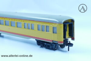 Fleischmann H0 | Fleischmann 1421 Schnellzug-Speisewagen der UNION PACIFIC Rail Road (UP-RR) mit Ersatzverpackung