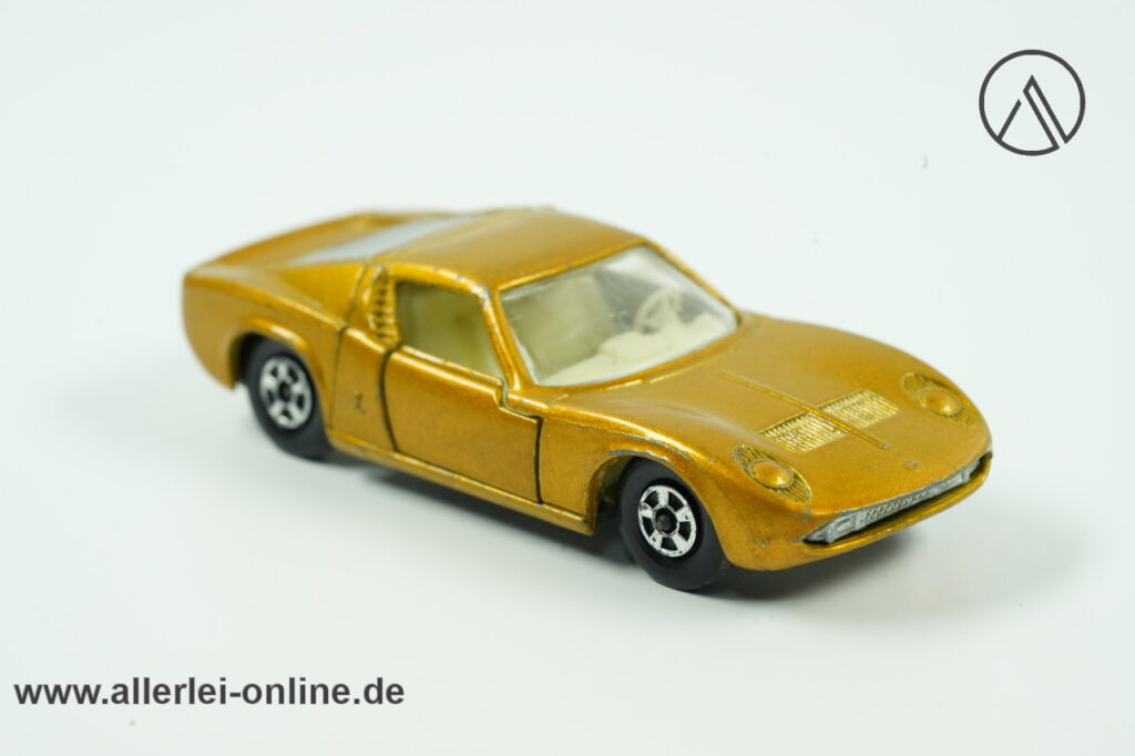 Matchbox Superfast No. 33 | Lamborghini Miura | Lesney England