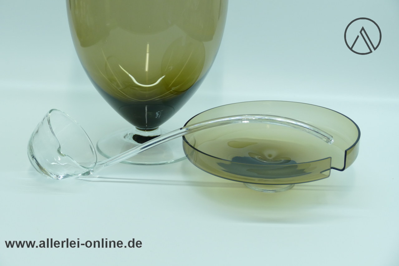 Rauchglas Bowle-Set mit 6 Rauchglas-Gläsern und Glaskelle | 50-60er Jahre Zwiesel Glas | Heinrich Löffelhardt Design im Allerlei Online Shop Rauchglas Bowle-Set mit 6 Rauchglas-Gläsern und Glaskelle | 50-60er Jahre Zwiesel Glas | Heinrich Löffelhardt Design im Allerlei Online Shop