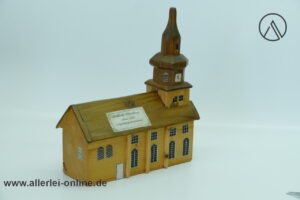 Kirche Oberschönau erbaut 1727 | gefertigt aus Originalholz des alten Kirchturms