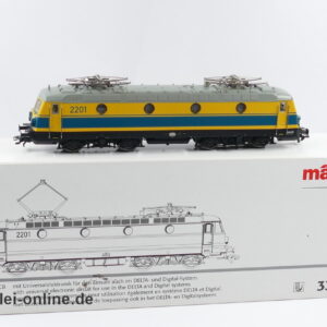 Märklin H0 | 33232 Elektrolokomotive Serie 22 der SNCB | Digital E-Lok 2201 mit Originalverpackung