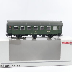 Märklin H0 4318 | B3ygeb Umbauwagen 86 793 der DB | 2.Klasse Personenwagen mit Innenbeleuchtung