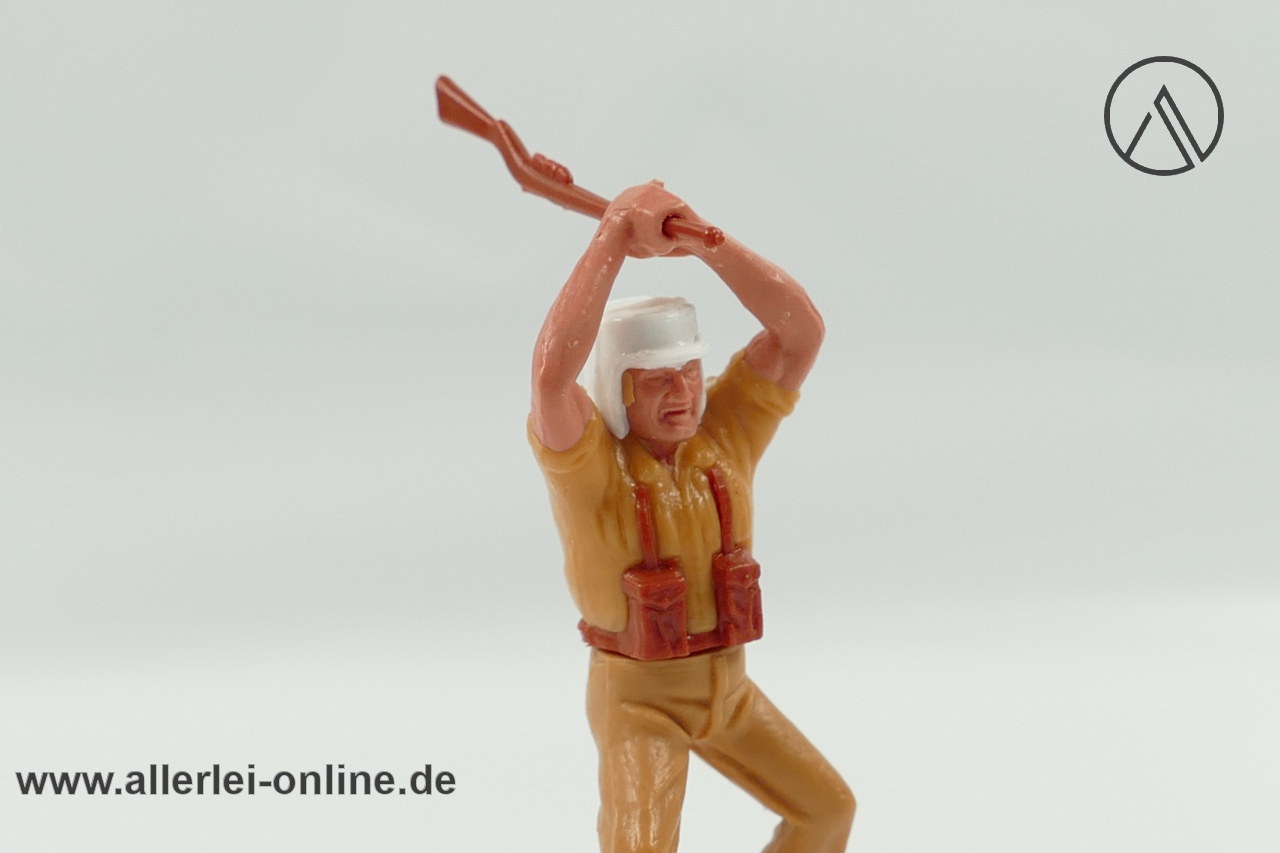 Timpo Toys | Fremdenlegionär mit Gewehr über Kopf | Vintage Timpo Toys -Steckfigur Timpo Toys | Fremdenlegionär mit Gewehr über Kopf | Vintage Timpo Toys -Steckfigur