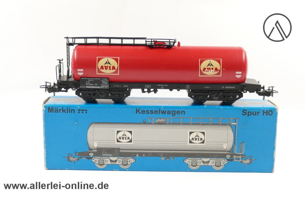 Märklin H0 | Märklin 4649 AVIA Kesselwagen | 4-Achsiger Güterwagen