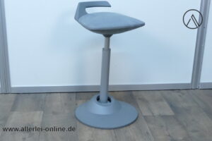 Aeris Muvman Hocker | ergonomische Stehhilfe | Stehsitz für gesundes und aktives Sitzen und Stehen | Stehstuhl