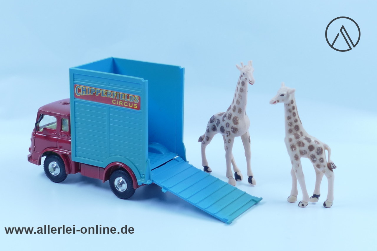 Corgi Toys 503 | Chipperfield’s Circus Bedford Tractor Unit Giraffen Transport | Vintage Made in GT.Britain Corgi Toys 503 | Chipperfield’s Circus Bedford Tractor Unit Giraffen Transport | Vintage Made in GT.Britain