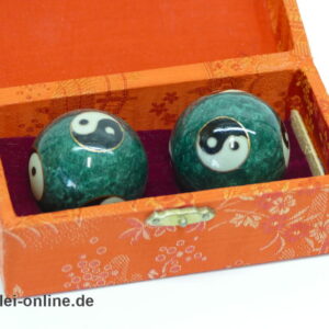 Chinesische Yin Yang Massage Kugeln | Qigongkugeln - Klangkugeln ,emailliert mit Schatulle