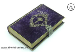 Antikes Gebetbuch 1866 | Samteinband mit Applikationen Schließe und Andachtsbildchen