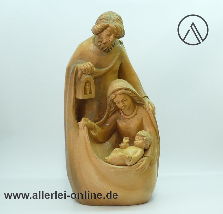 Heilige Familie Holzkrippe 45 cm | Maria, Josef und Jesuskind | Handgeschnitzte Holzskulptur aus der Ältesten Holzschnitzerei Bodenmais Heilige Familie Holzkrippe 45 cm | Maria, Josef und Jesuskind | Handgeschnitzte Holzskulptur aus der Ältesten Holzschnitzerei Bodenmais