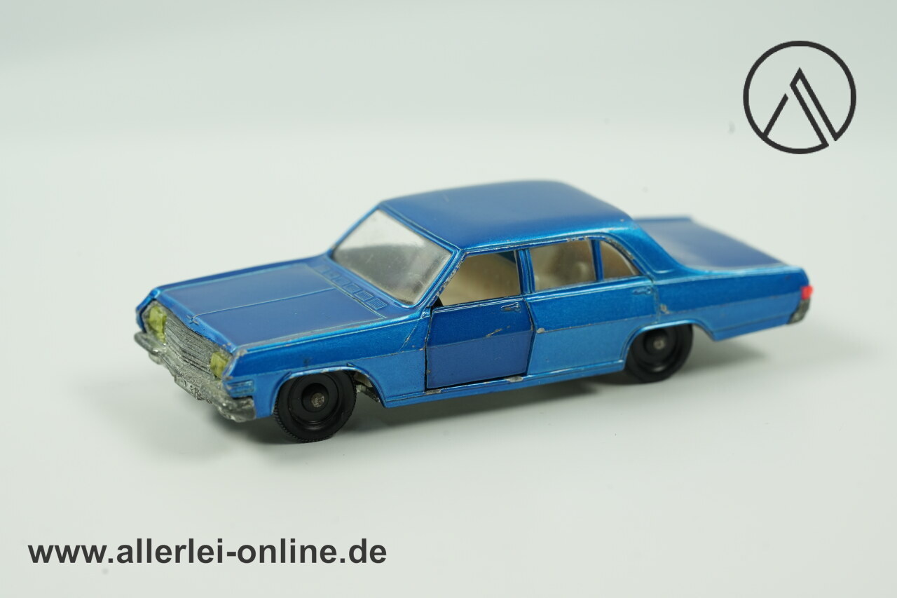 SIKU V 252 Opel Kapitän mit V279 Westfalia Wohnanhänger SIKU V 252 Opel Kapitän mit V279 Westfalia Wohnanhänger