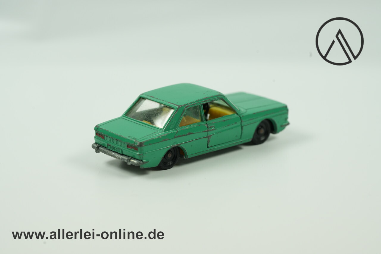 SIKU V 273 | Ford 15M ,grün | Vintage 60er Jahre Modellauto Seite SIKU V 273 | Ford 15M ,grün | Vintage 60er Jahre Modellauto Seite