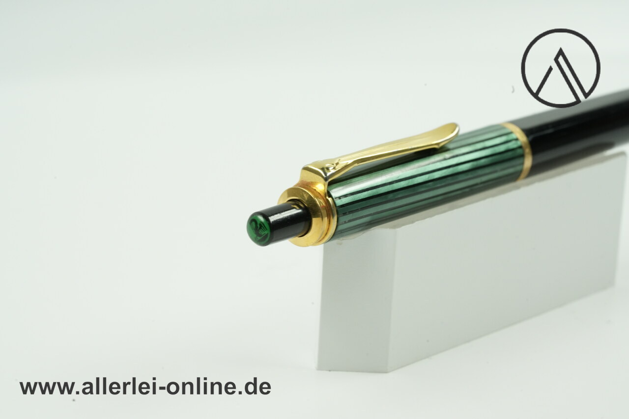 Pelikan K400 Kugelschreiber | Vintage Pelikan Souverän Serie | grün-gestreift Pelikan K400 Kugelschreiber | Vintage Pelikan Souverän Serie | grün-gestreift