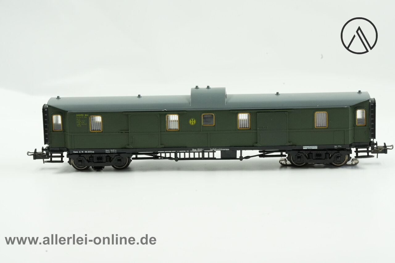 TRIX 3772 | 4-Achs Gepäckwagen Pw4ü 243051 Bln | AC-Märklin H0 Wechselstromsystem mit OVP TRIX 3772 | 4-Achs Gepäckwagen Pw4ü 243051 Bln | AC-Märklin H0 Wechselstromsystem mit OVP