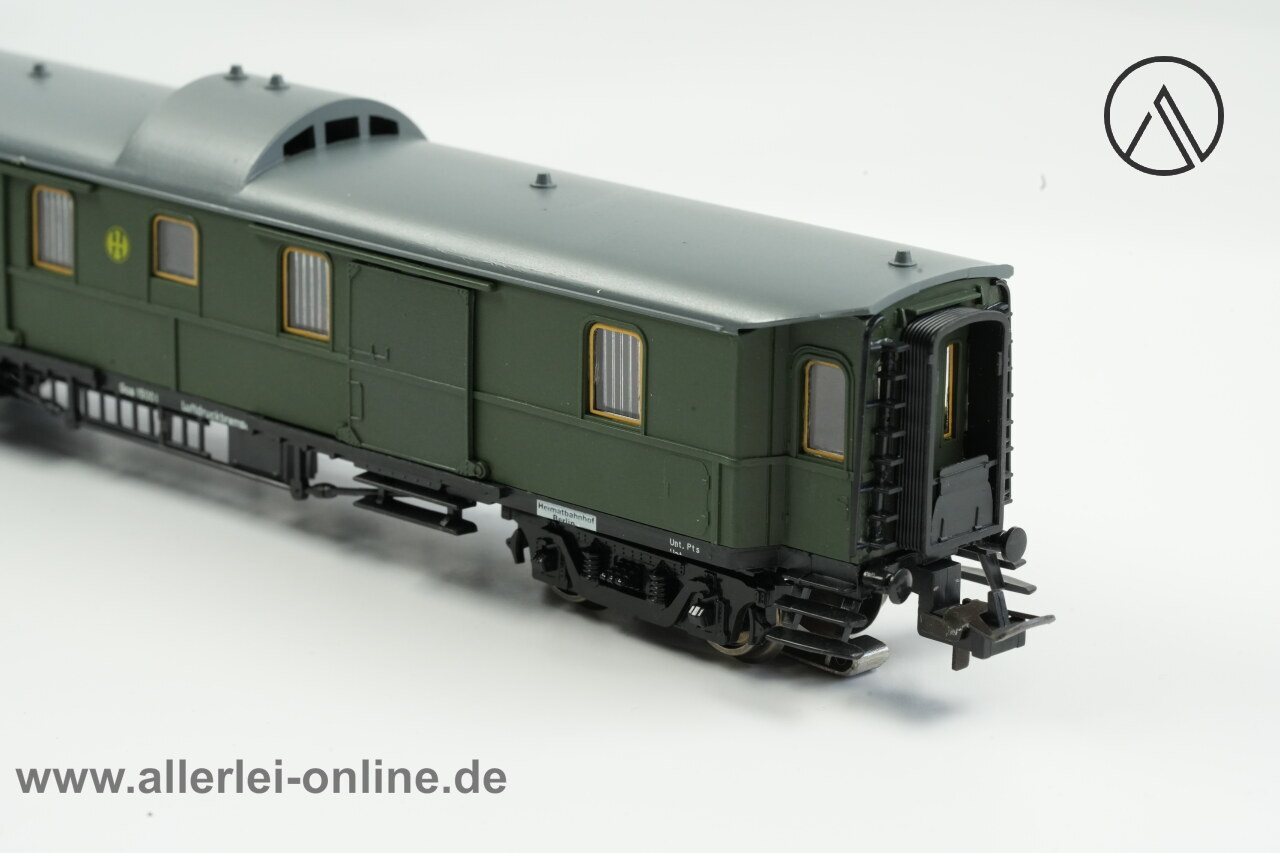 TRIX 3772 | 4-Achs Gepäckwagen Pw4ü Packwagen 243051 Bln | AC-Märklin H0 Stromsystem TRIX 3772 | 4-Achs Gepäckwagen Pw4ü Packwagen 243051 Bln | AC-Märklin H0 Stromsystem