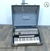 Hohner Atlantic IV N de Luxe Akkordeon | 120 Bässe | schwarz/weiß mit Koffer