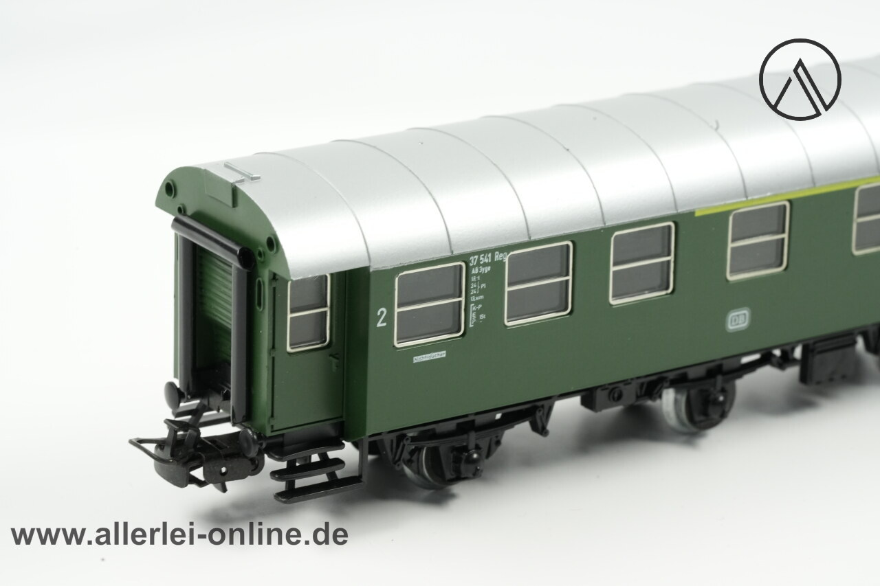 Märklin H0 | Märklin 4067 | 3-Achs Umbauwagen 37 541 Reg 1/2.Klasse | AB3yge Personenwagen Märklin H0 | Märklin 4067 | 3-Achs Umbauwagen 37 541 Reg 1/2.Klasse | AB3yge Personenwagen