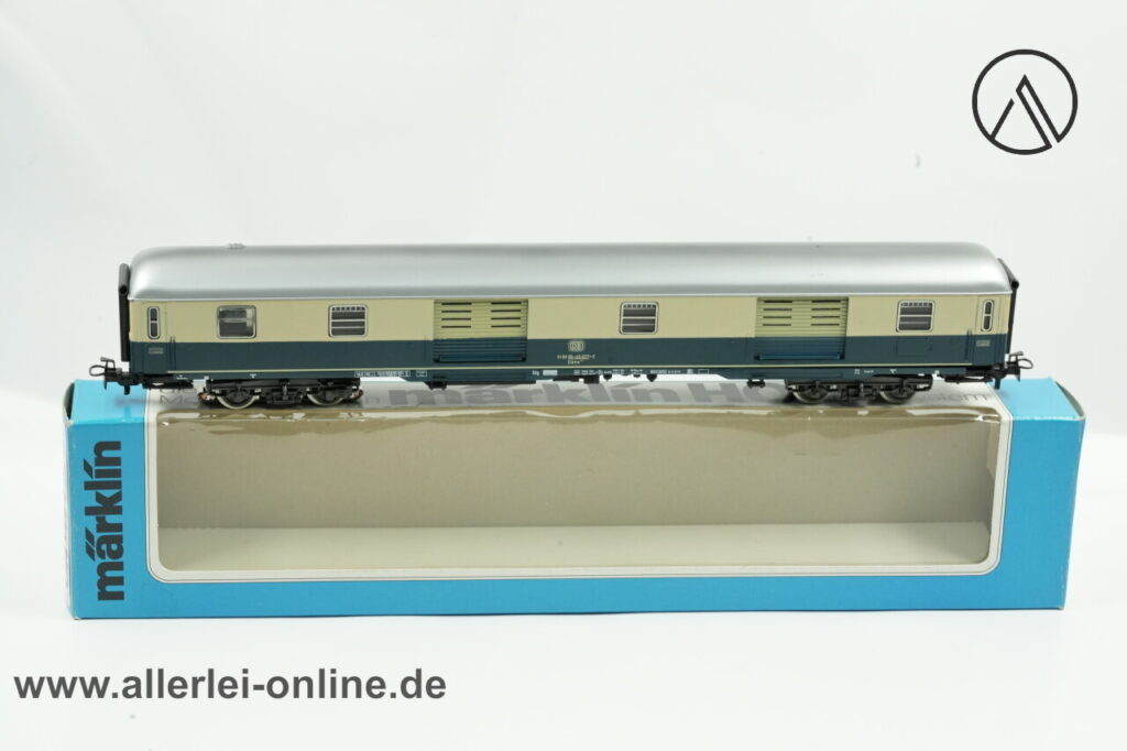 Märklin H0 | Märklin 4093 Schnellzug-Gepäckwagen 51 80 95-40 027-2 | Schnellzugwagen Düms 902