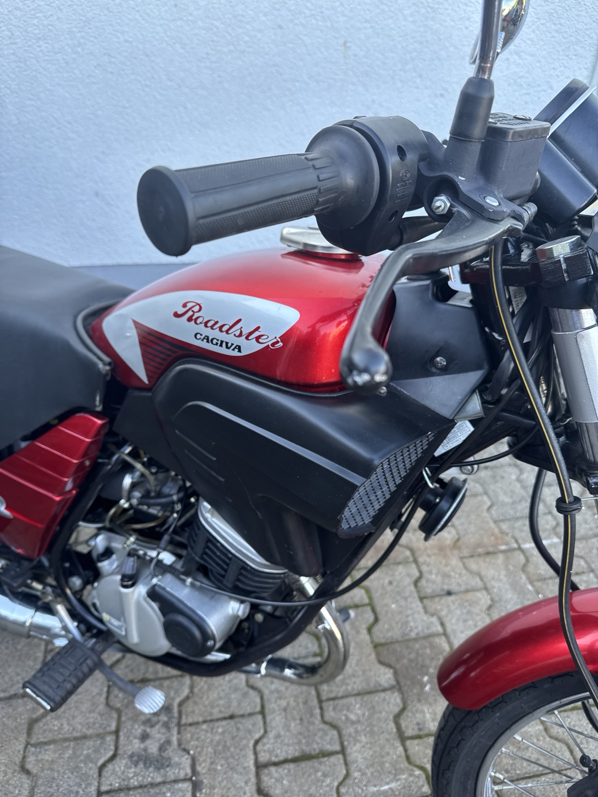 CAGIVA Roadster 125 ccm Leichtkraftrad CAGIVA Roadster 125 ccm Leichtkraftrad