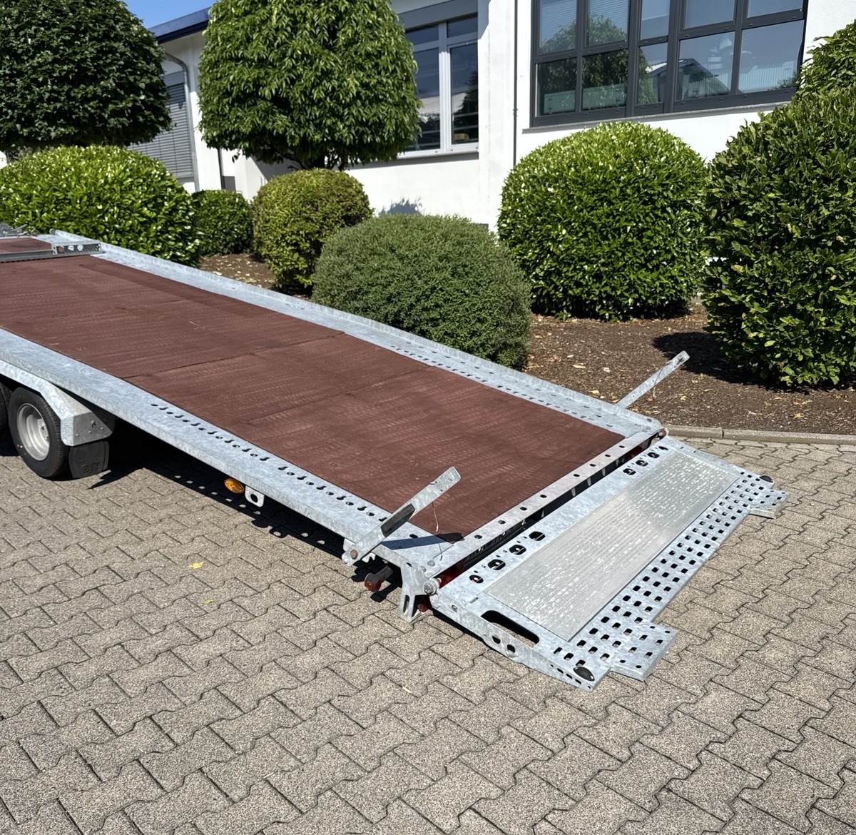 Brian James Trailers Auto Anhänger TILT-BED - 3,5 Tonnen Autoanhänger / Fahrzeugtransport Brian James Trailers Auto Anhänger TILT-BED - 3,5 Tonnen Autoanhänger / Fahrzeugtransport