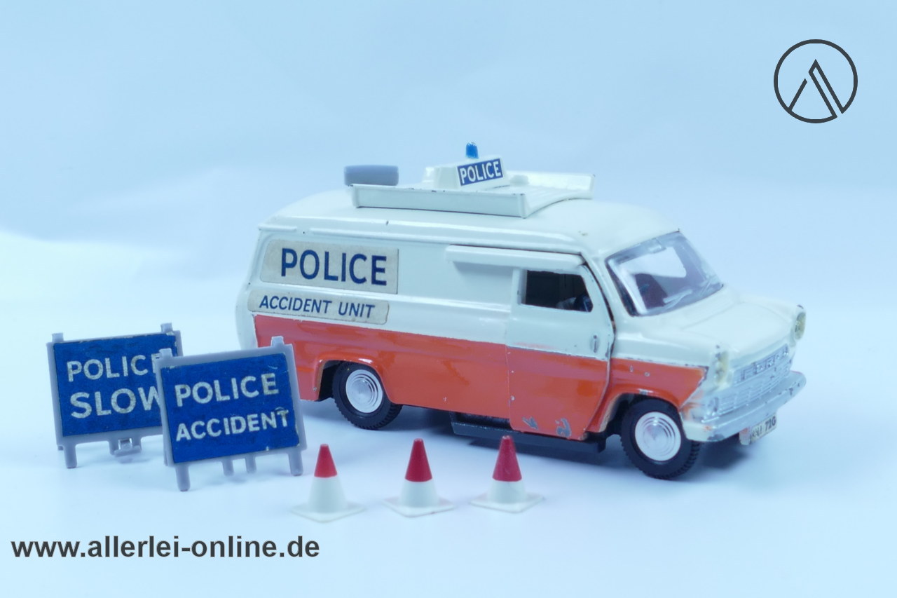 Dinky Toys 272 Ford Transit Van Police Accident Unit
