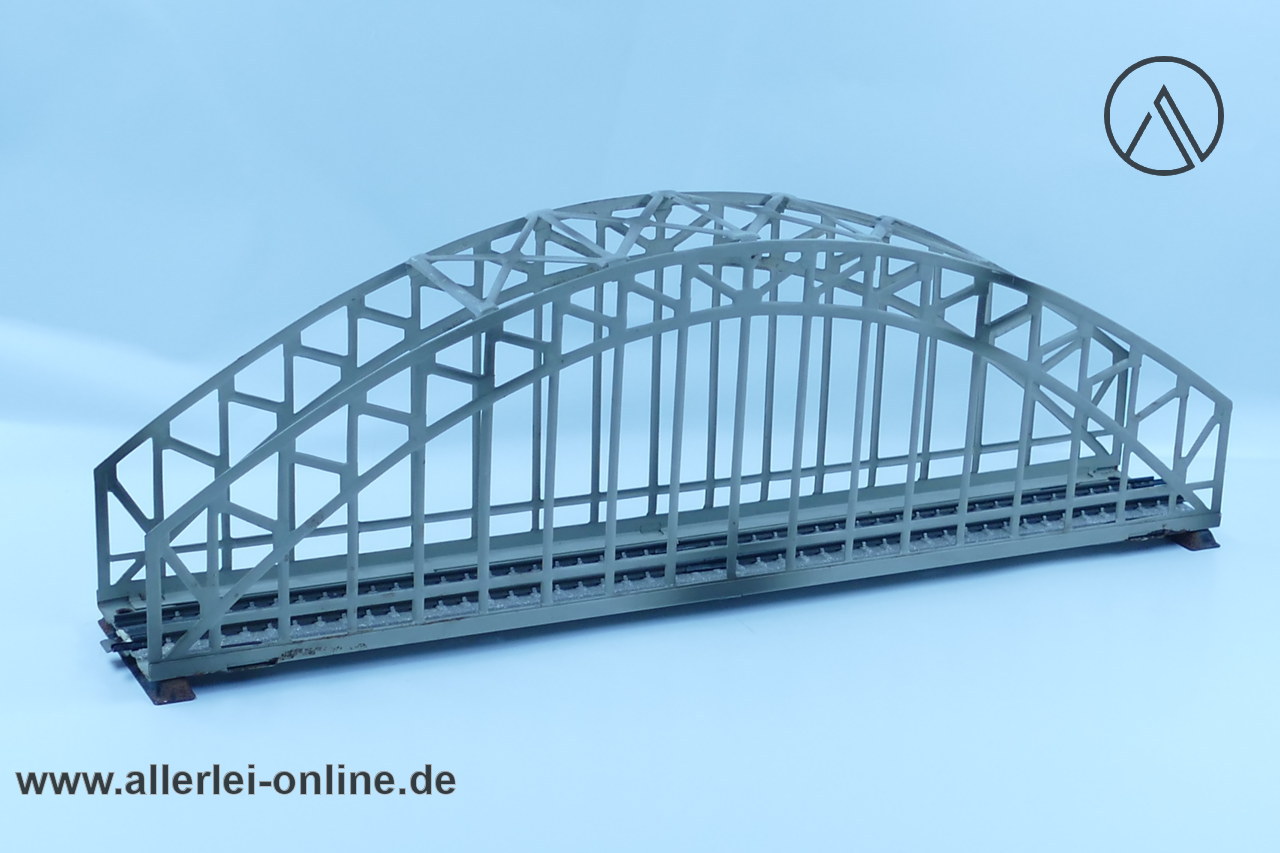 Märklin H0 M-Gleis Brücke Gitter Bogenbrücke 467/2