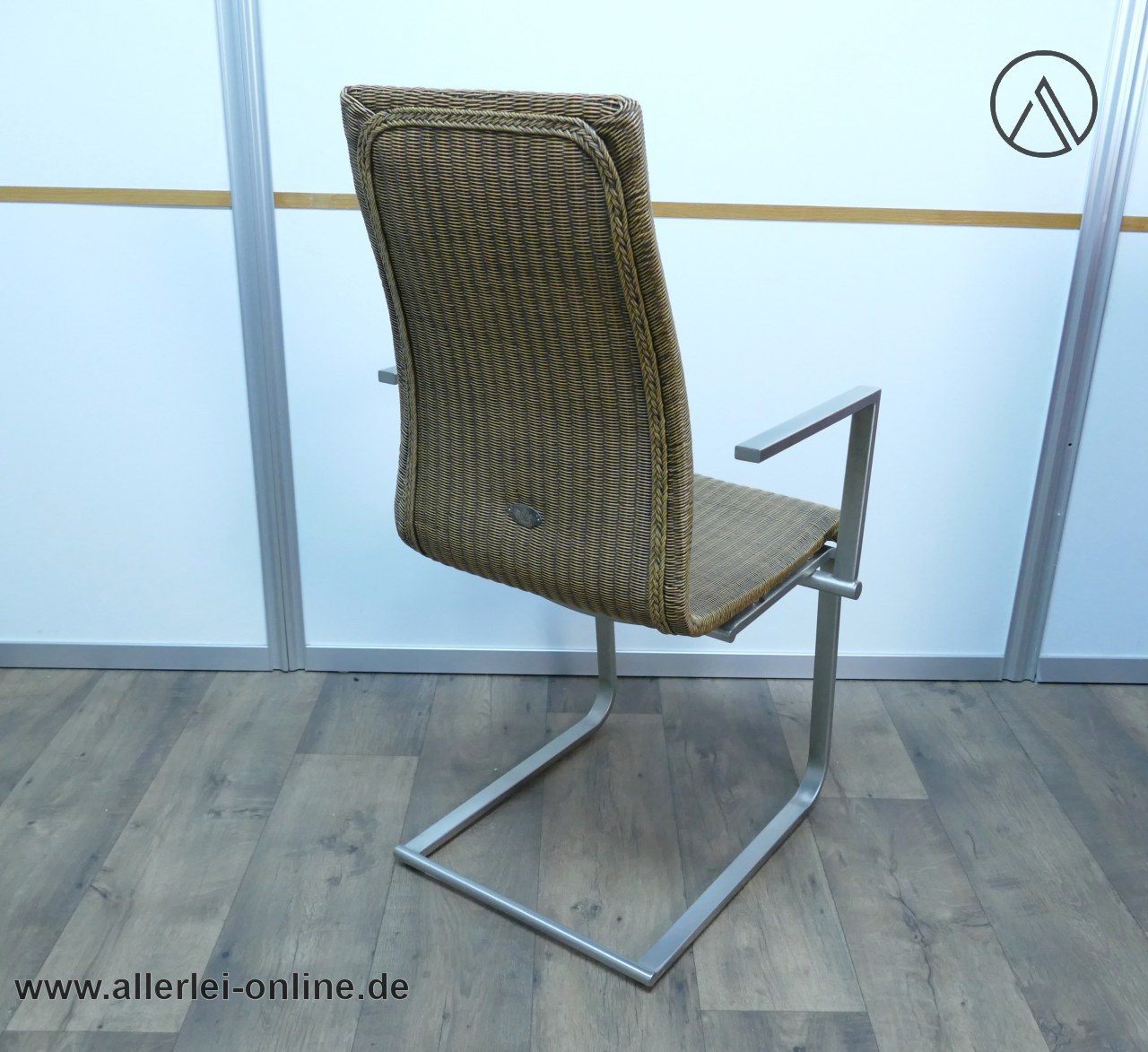 Lloyd Loom LaVida Stuhl mit Armlehne im Allerlei Online Shop Lloyd Loom LaVida Stuhl mit Armlehne im Allerlei Online Shop