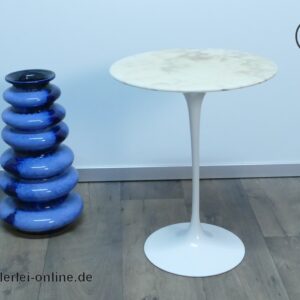 Knoll International | Eero Saarinen Tulip Tulpenfuß Tisch | Marmor Beistelltisch
